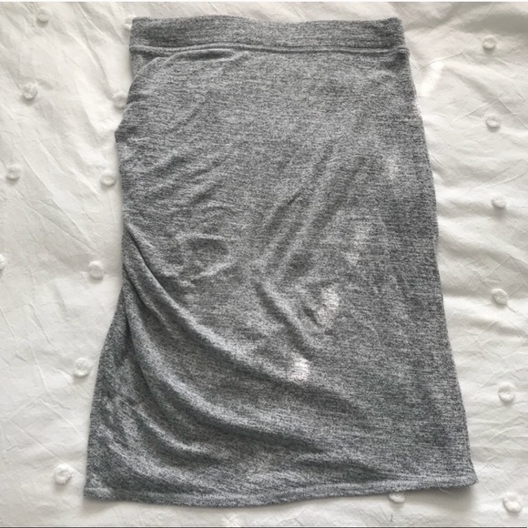 2/$25• wrap ‘tyra skirt’ in heather gray - Picture 4 of 4
